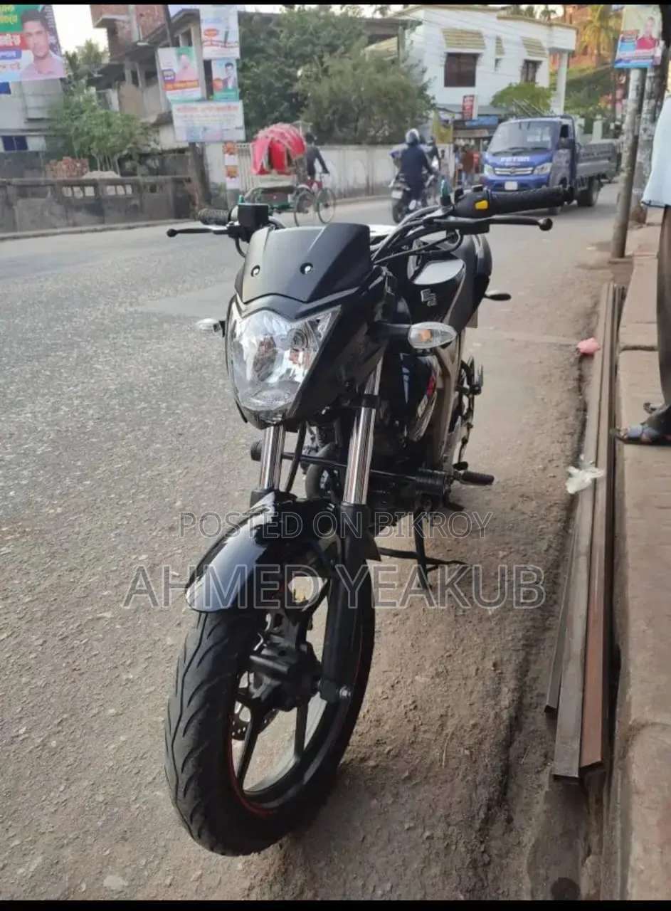 Suzuki Gixxer 2025 Black