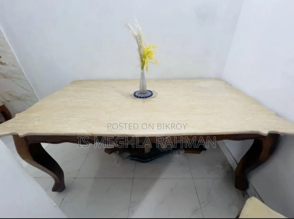 I will sell the dining table set