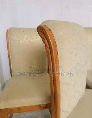 I will sell the dining table set
