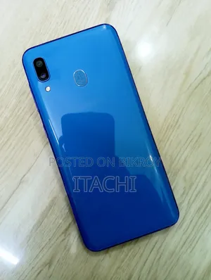Samsung Galaxy A30 64 GB Blue
