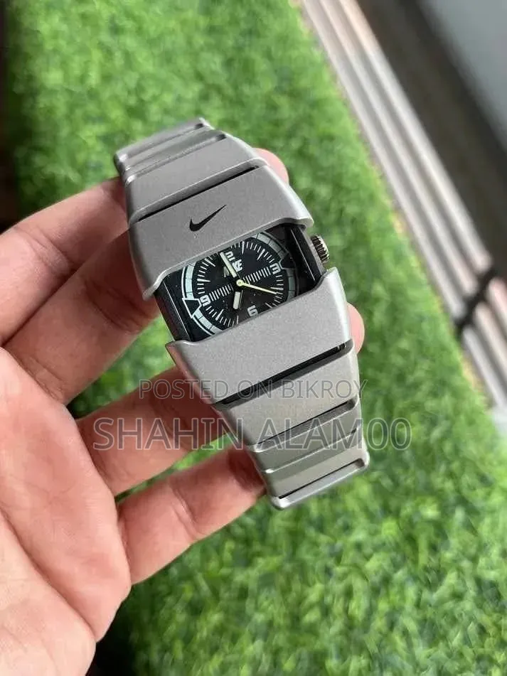 RC Nikee Chain Watch