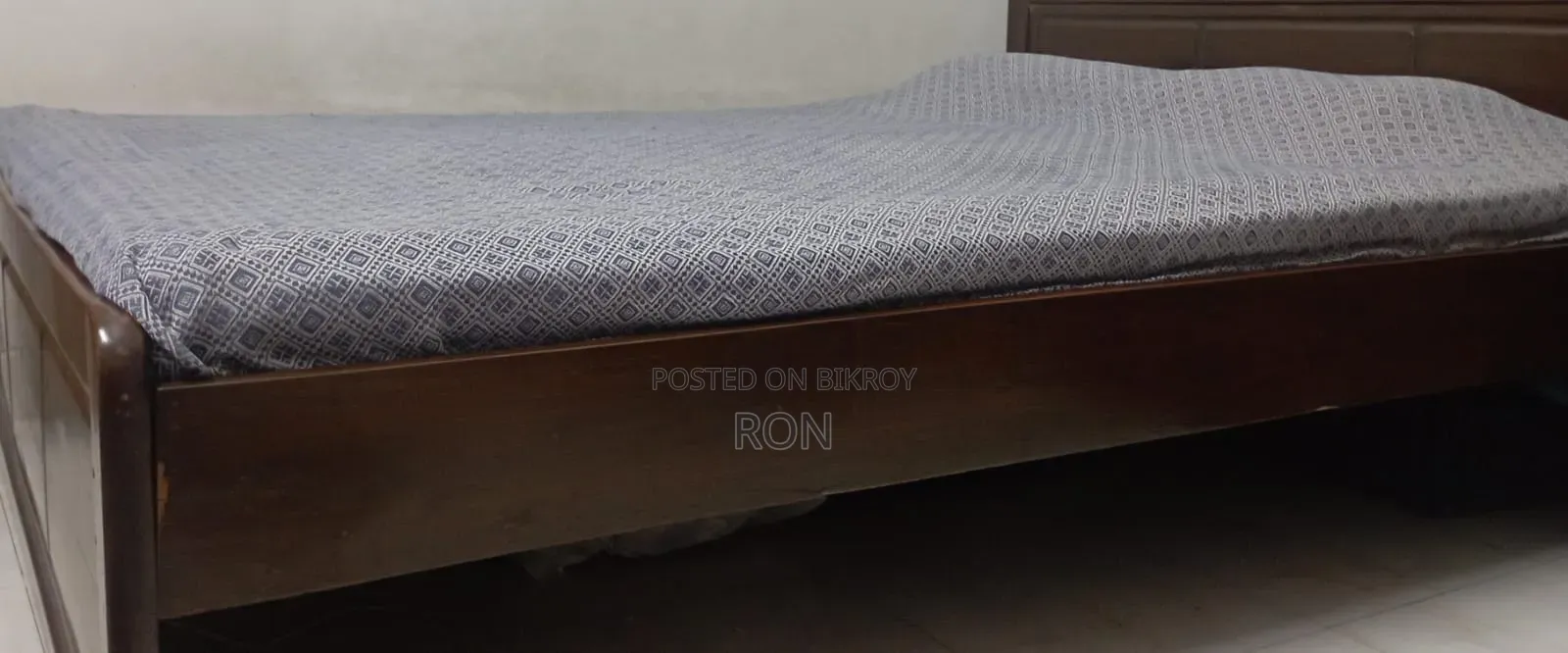 Segun Wooden Bed 5/7