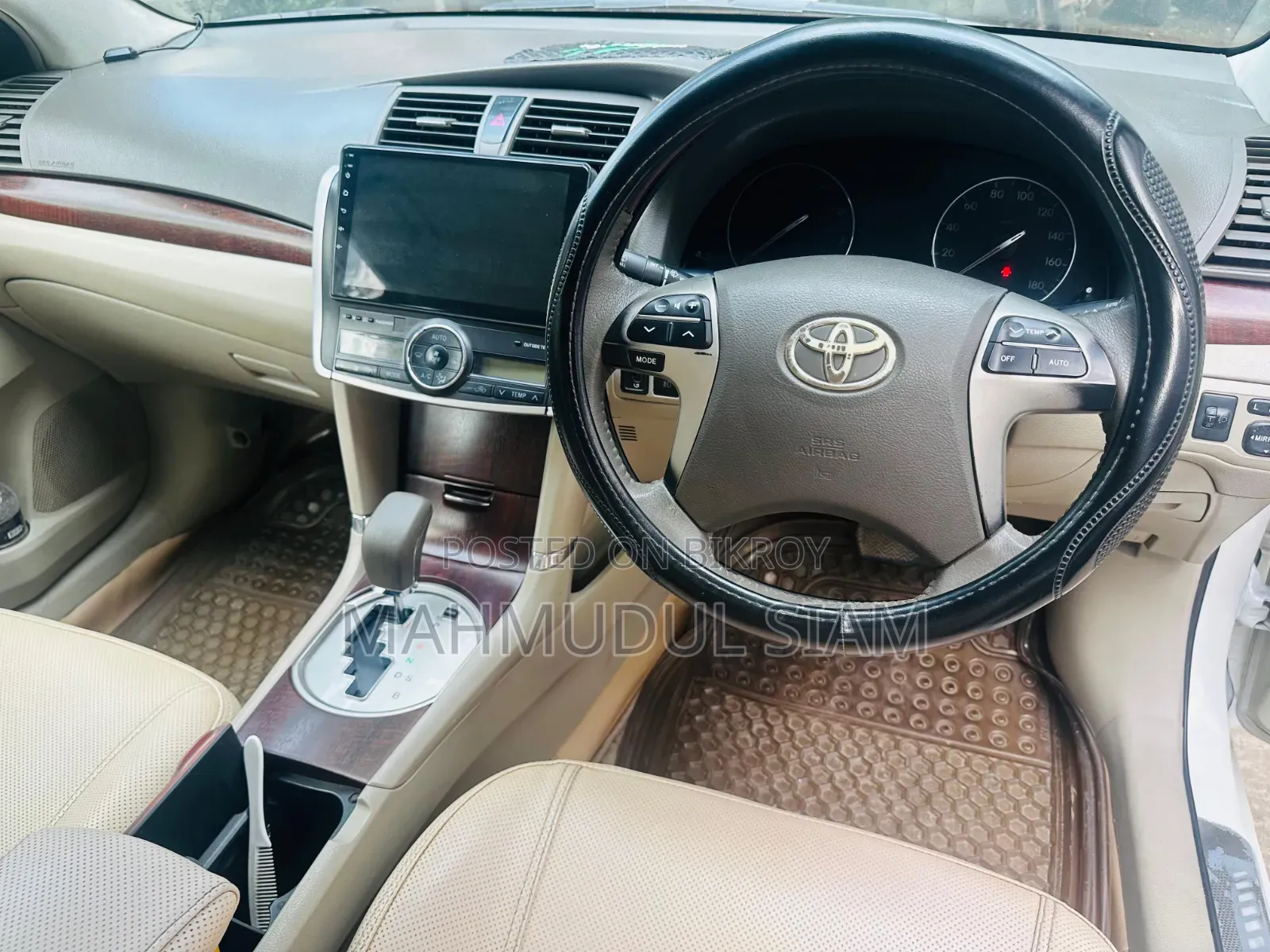 Toyota Premio 1.5 FWD 2012 Pearl