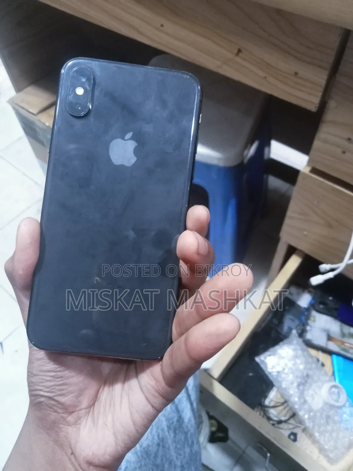 New Apple iPhone X 64 GB Orange