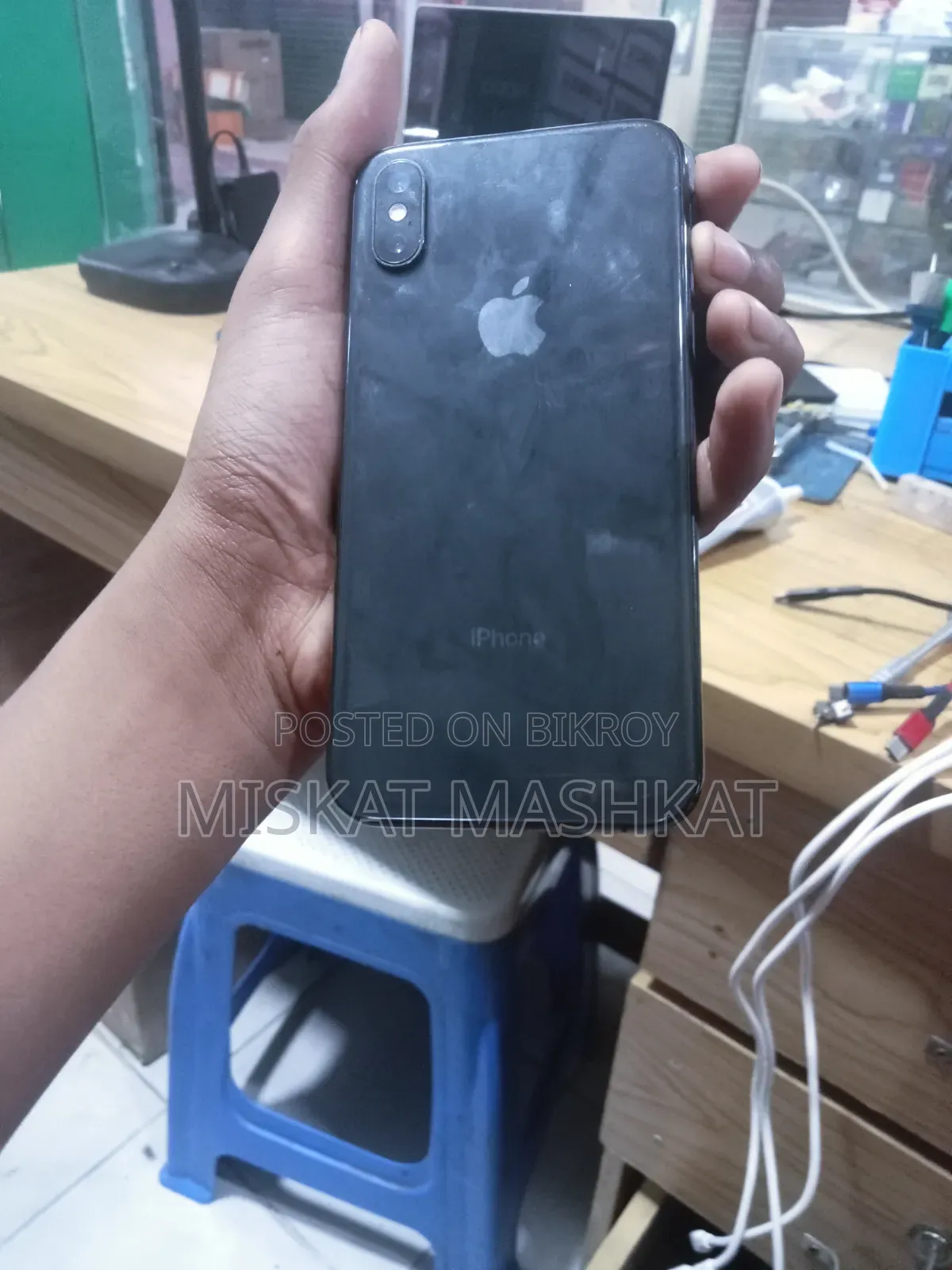 New Apple iPhone X 64 GB Orange