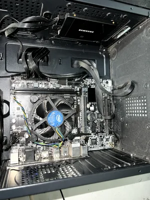 Desktop Computer Gigabyte 8GB Intel Core i5 SSD 256GB