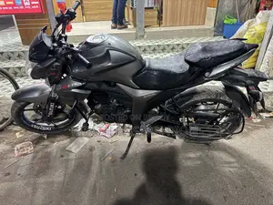 Suzuki Gixxer 2021 Gray