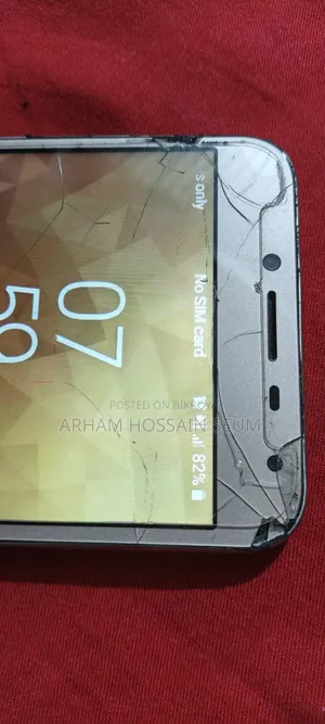 স্যামসাং গ্যালাক্সি জে৪ ৩২ জিবি গোল্ড