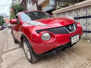 Nissan Juke 2011 Red