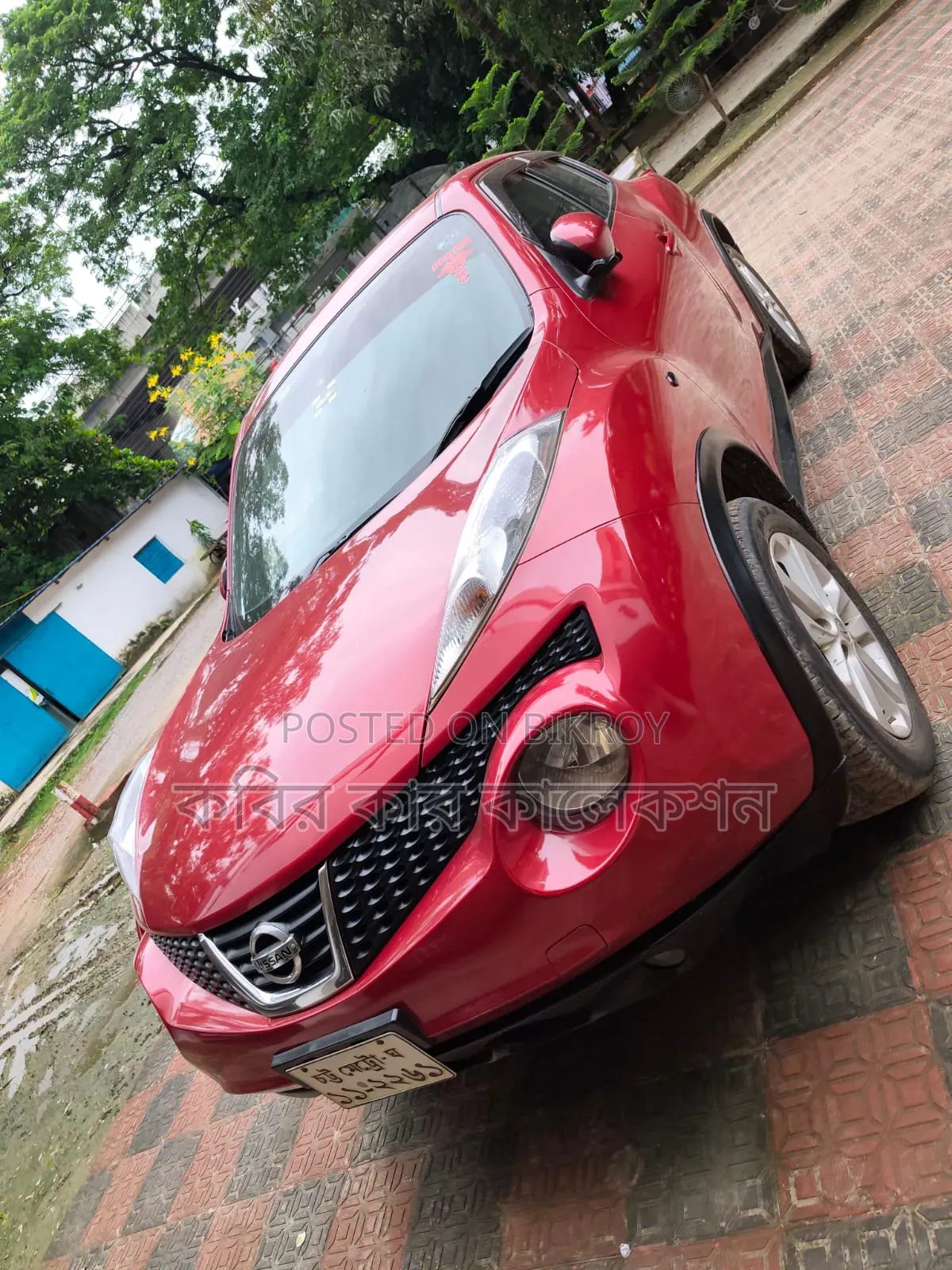 Nissan Juke 2011 Red