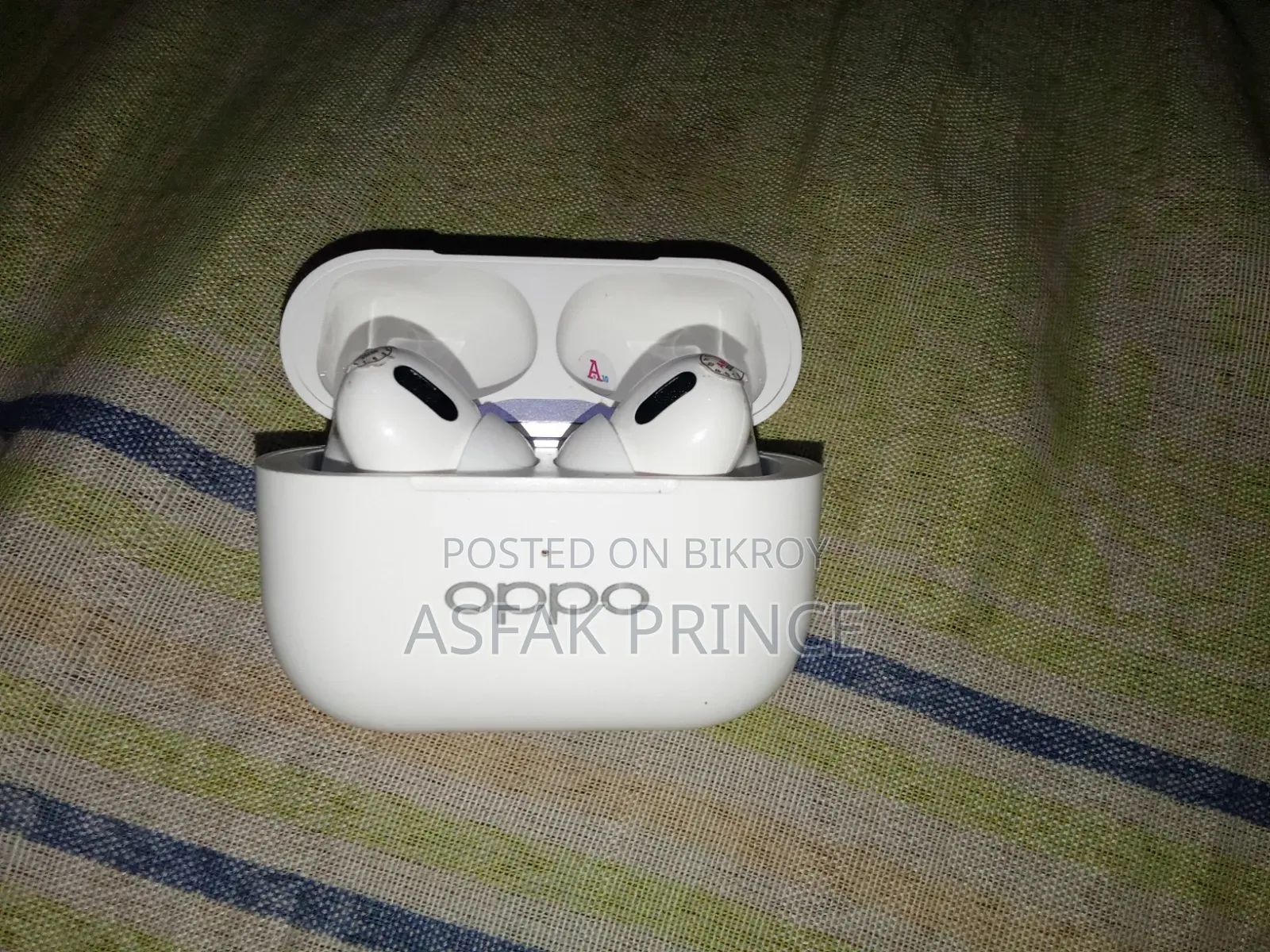 OPPO Earbuds বিক্রি করা হবে
