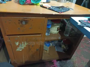 দোকানের ক্যাশ বাক্স বিক্রয় করা হবে