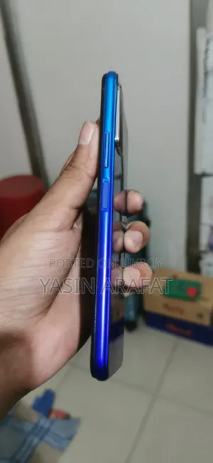 Vivo Y20 64 GB Blue