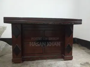 Urgent Sale_Boss Table Chair Set