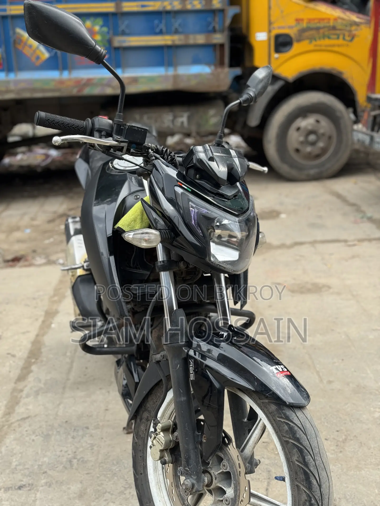 TVS Apache 160 4V 2020 Black