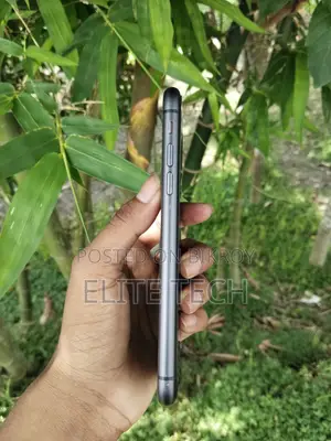 Apple iPhone 11 128 GB Black