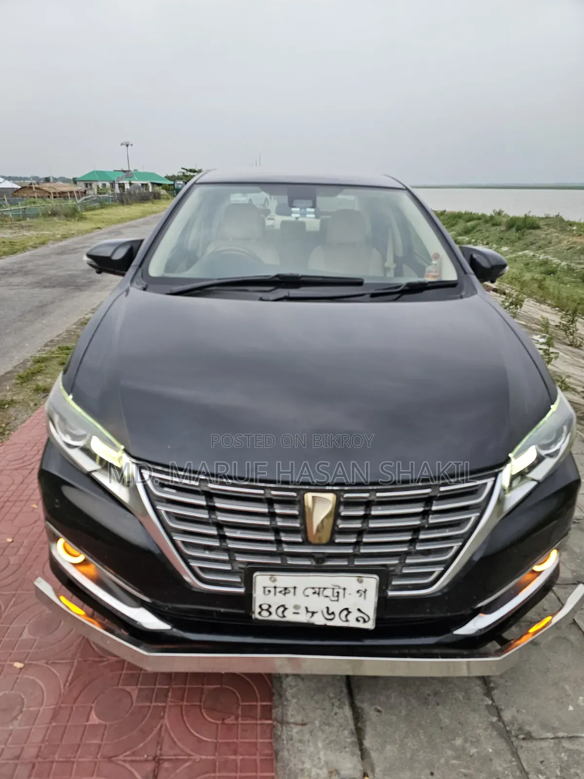 Toyota Premio 2017 Black