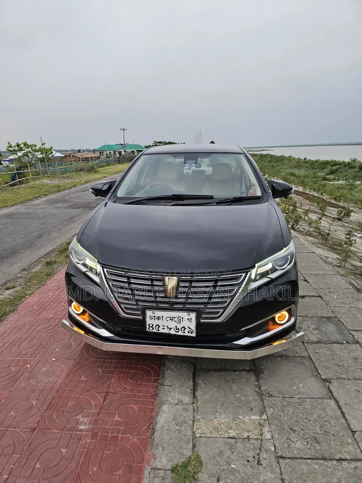 Toyota Premio 2017 Black