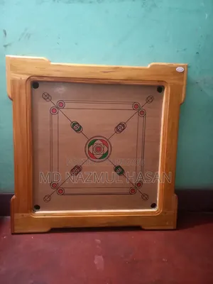 মাত্র ৮ দিন ব্যবহৃত ৩৬'×৩৬" ক্যারাম বোর্ড বিক্রি হবে।