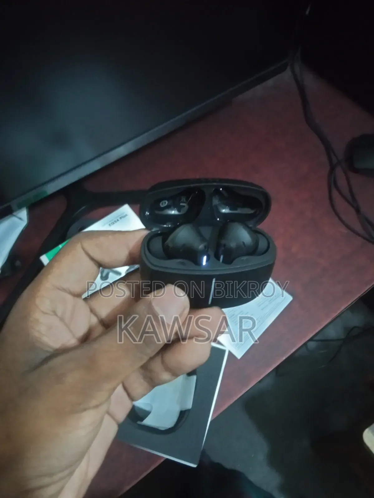 Hoco Eq34pluse TWS Bluetooth Headset