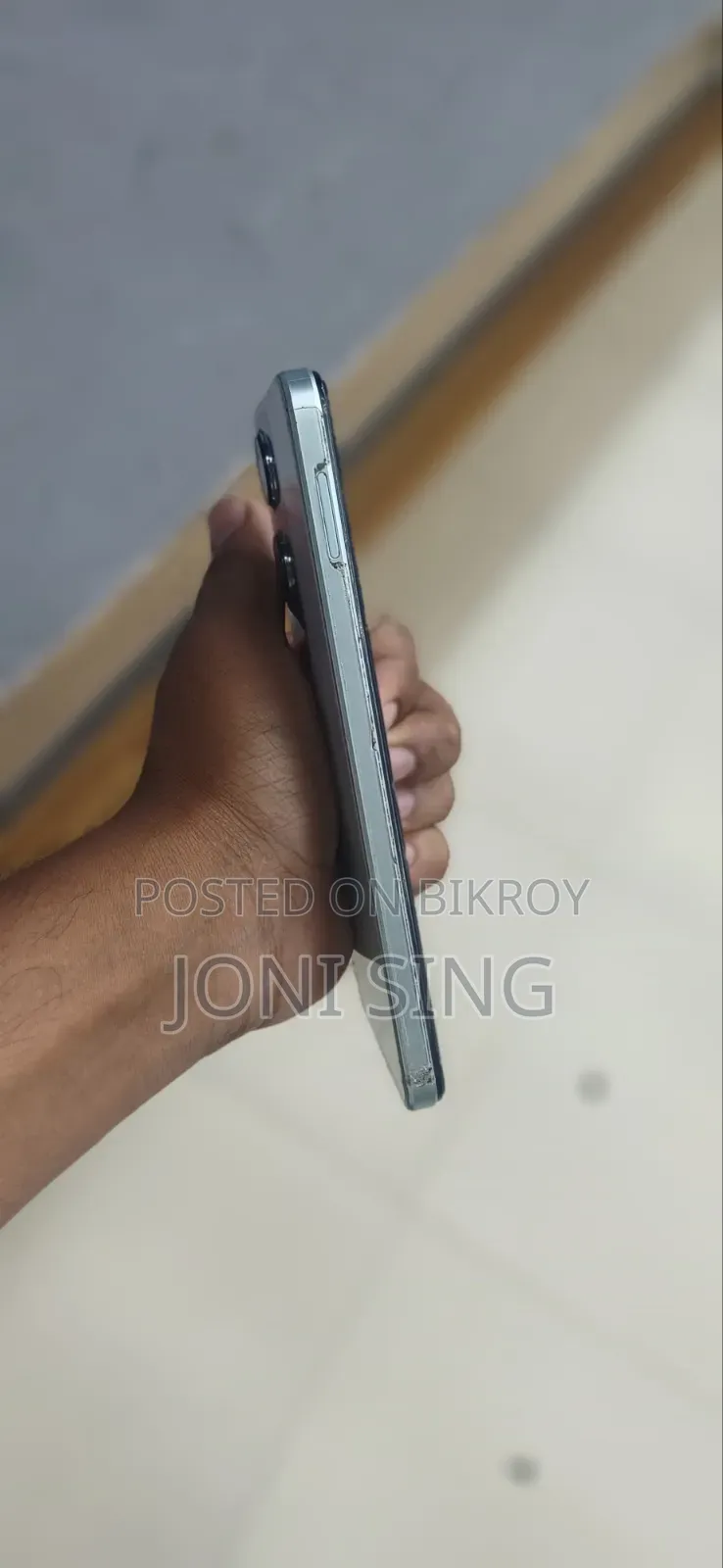 Vivo Y18 128 GB