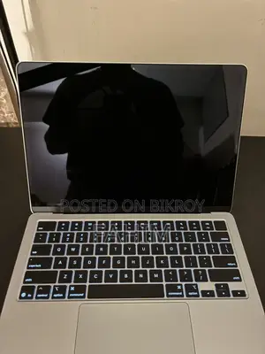 Laptop Apple MacBook Air 2025 M4 16GB Apple M4 SSD 256GB