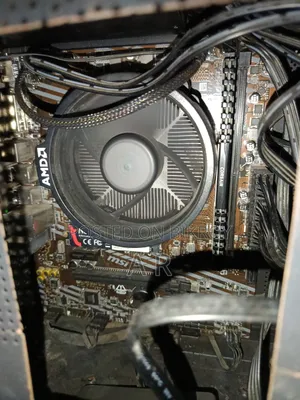 Desktop Computer MSI model 16GB AMD Ryzen 7 SSD 512GB