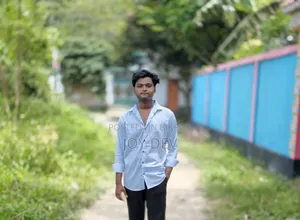 আমি একজন বেকার এবং স্টুডেন্ট আমি এখানে এসেছি আমার নিজের খরচ জন্য