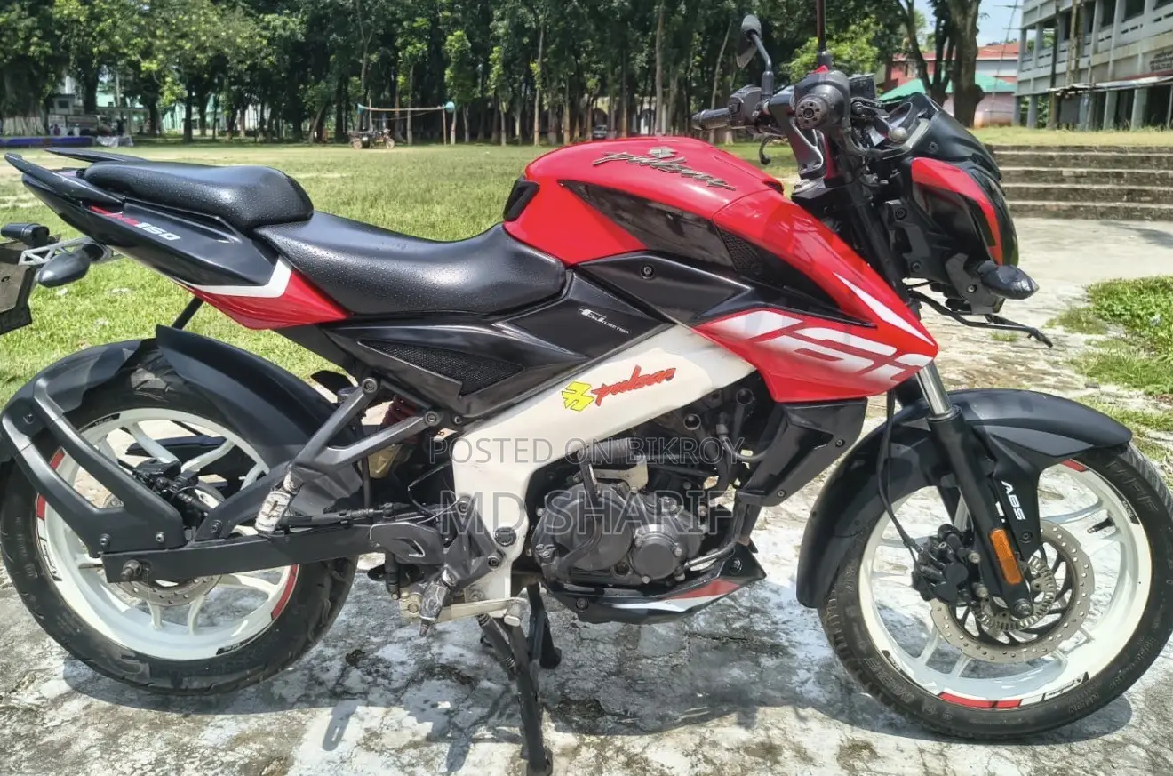 Bajaj Pulsar NS 160 2021 Red