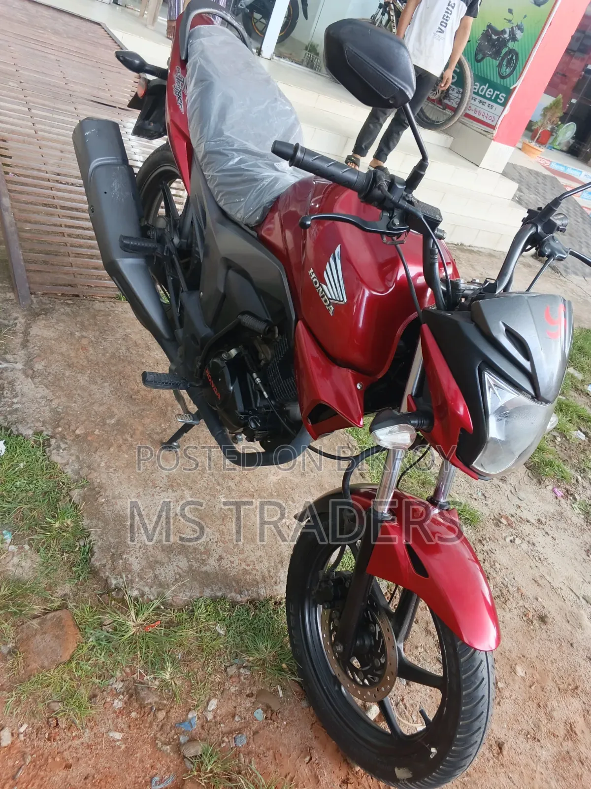 Honda CB 2019 Red