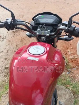Honda CB 2019 Red
