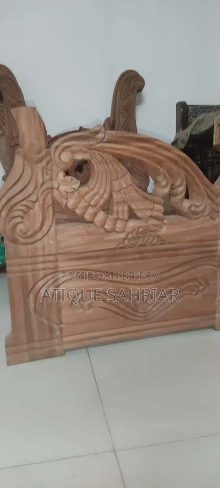 সোফা সেট, ডাইনিং টেবিল, বক্স খাট বিক্রি