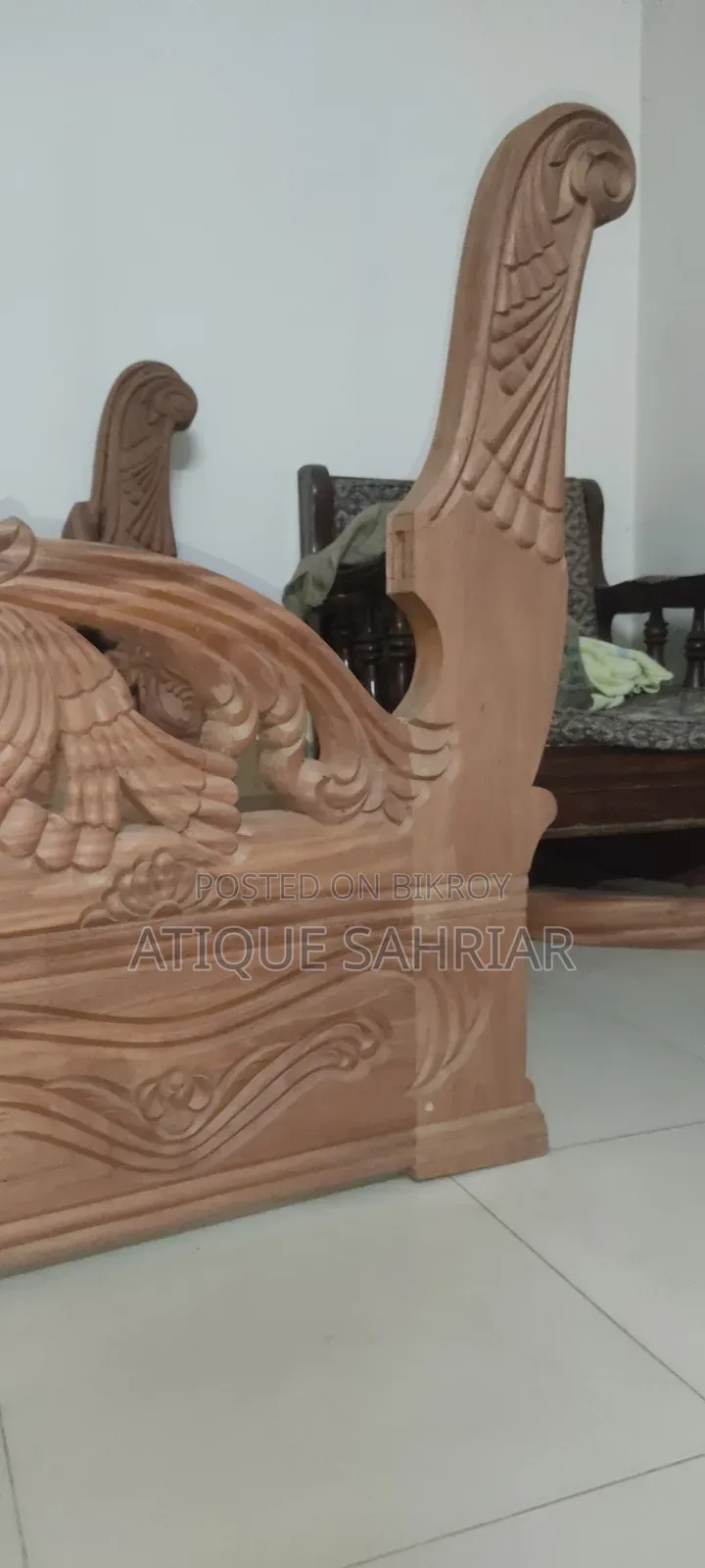 সোফা সেট, ডাইনিং টেবিল, বক্স খাট বিক্রি