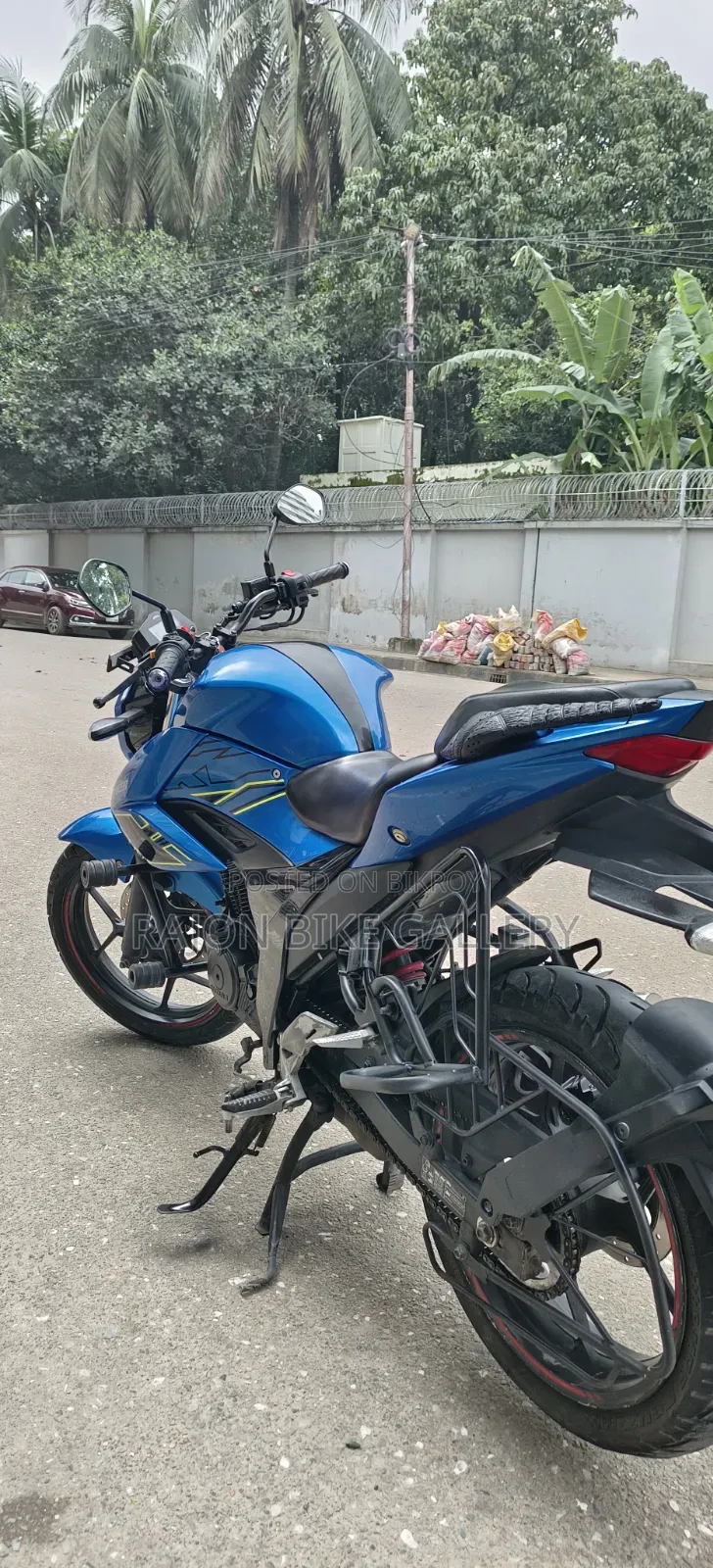 New Suzuki Gixxer 2022 Blue