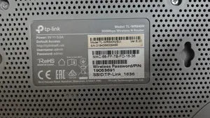 TP-Link 300Mbps Wireless N Router (Model: TL-WR840N) - Fresh Condition