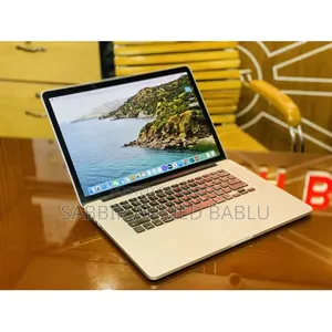 Laptop Apple MacBook Pro 2015 16GB Intel Core i7 SSD 256GB