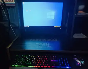 Desktop Computer Asus A4110 4GB Intel Core i3 HDD+SSD 1T