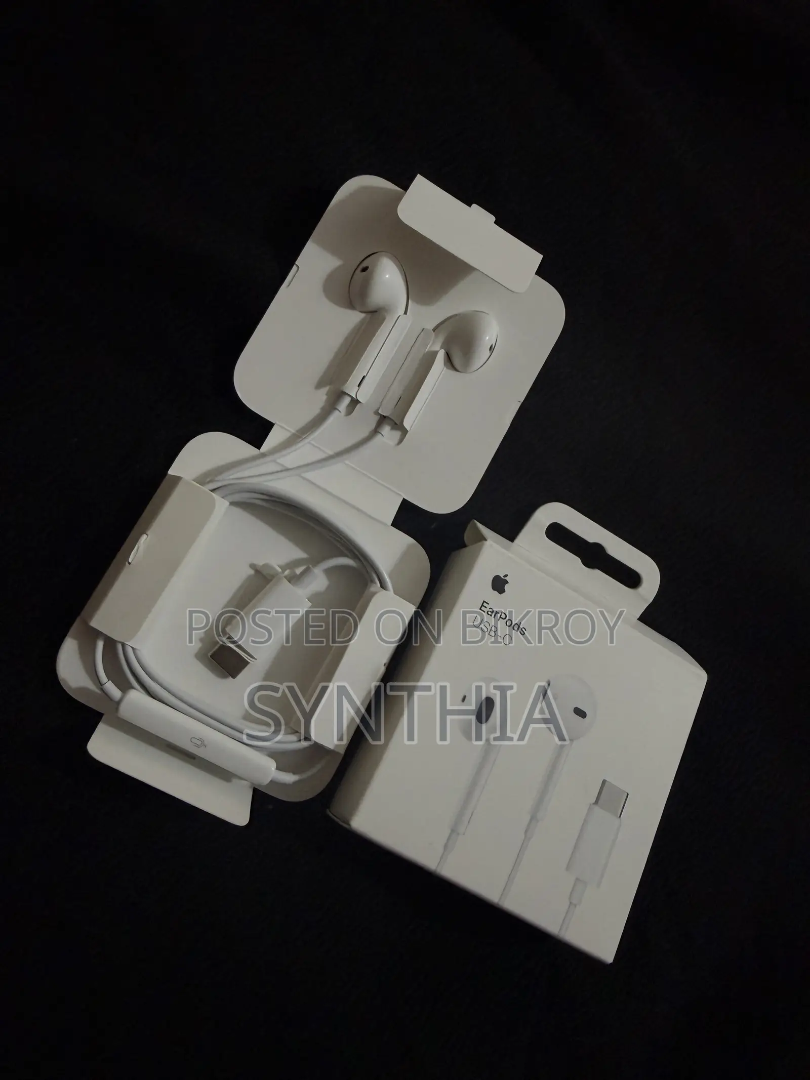 Authentic Apple EarPods