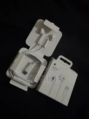 Authentic Apple EarPods