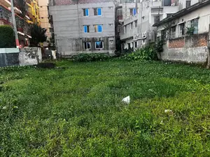 ঝামেলাহীন ২.৭ কাঠা জমি