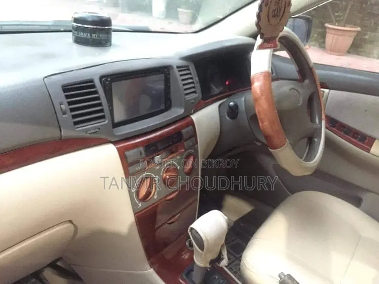 Toyota Corolla 2005 White