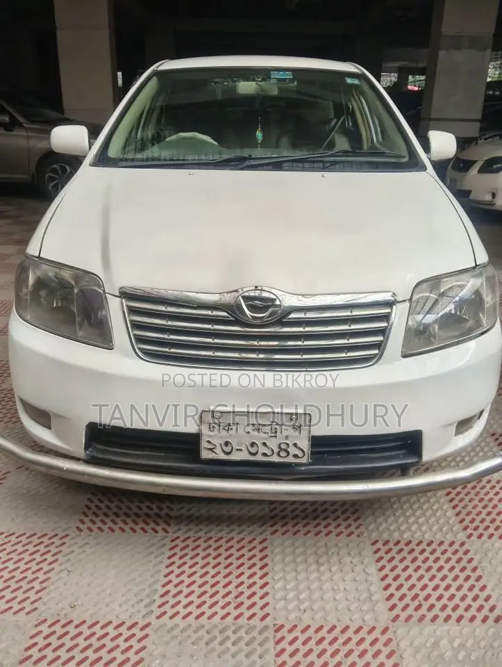 Toyota Corolla 2005 White