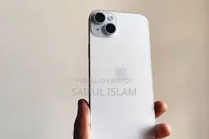 New Apple iPhone 15 128 GB White