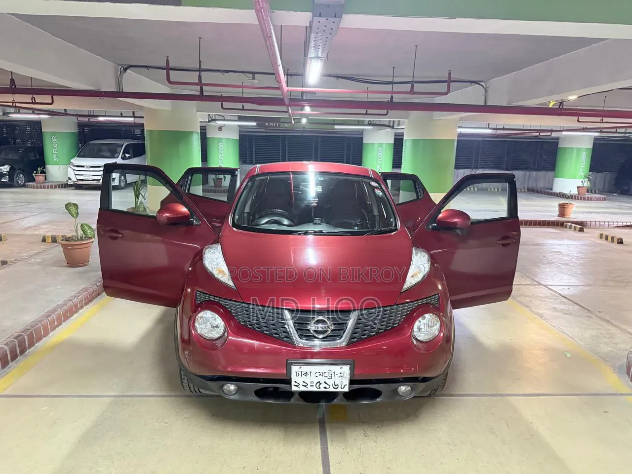 Nissan Juke 2011 Red
