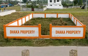 Corner 3 Katha Park North/East at Sector-28