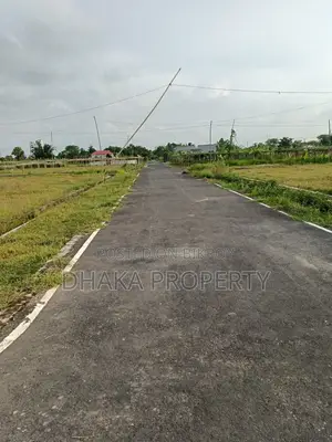 Corner 3 Katha Park North/East at Sector-28