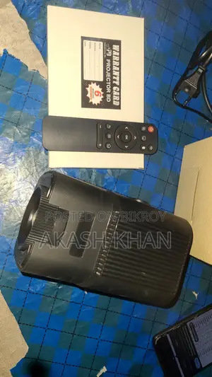 HY 320 Android Projector Full Fresh 200" Plus Screen Quality