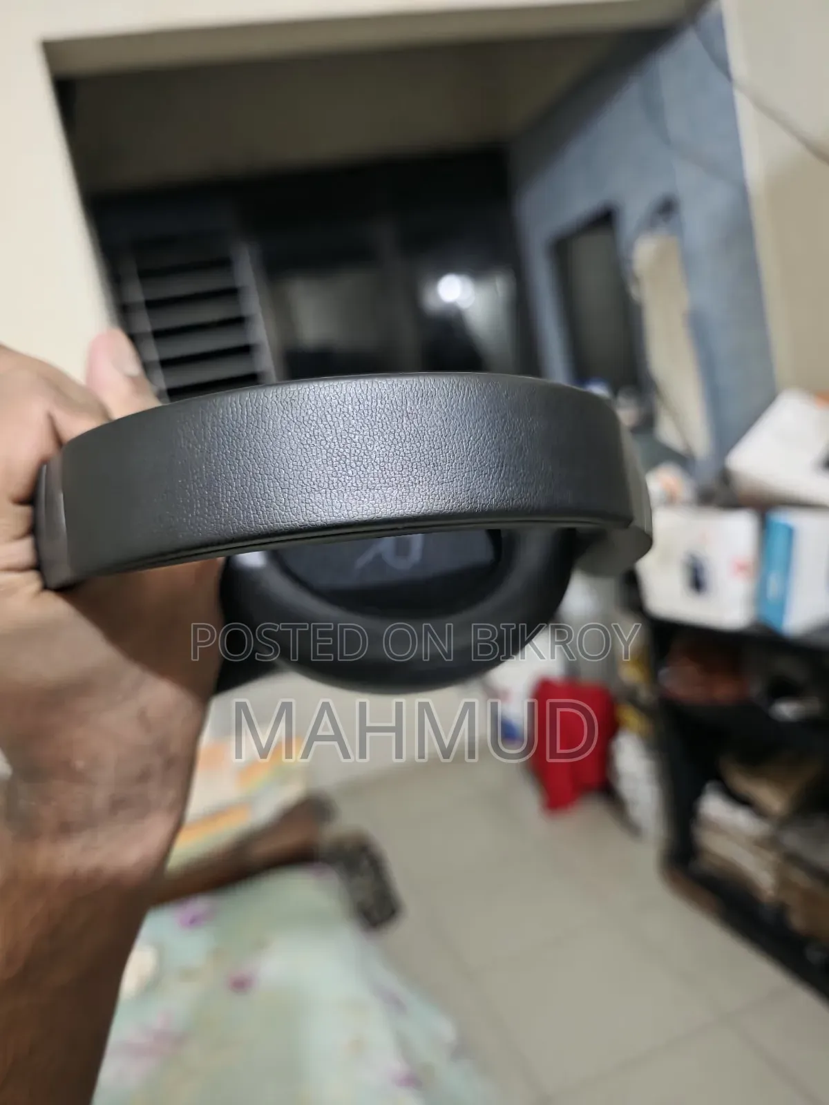 Earfun Wave Pro(fullboxed Like New)