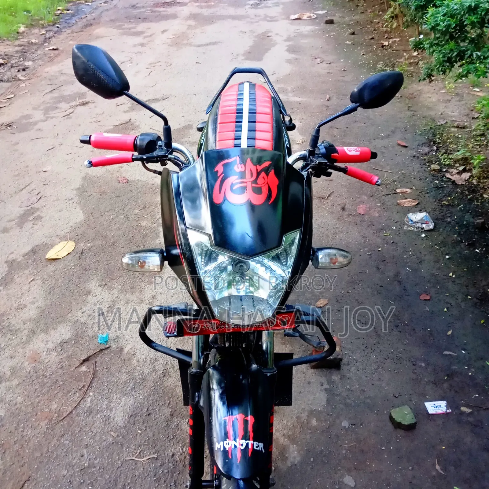 Mahindra Centuro 2016 Black