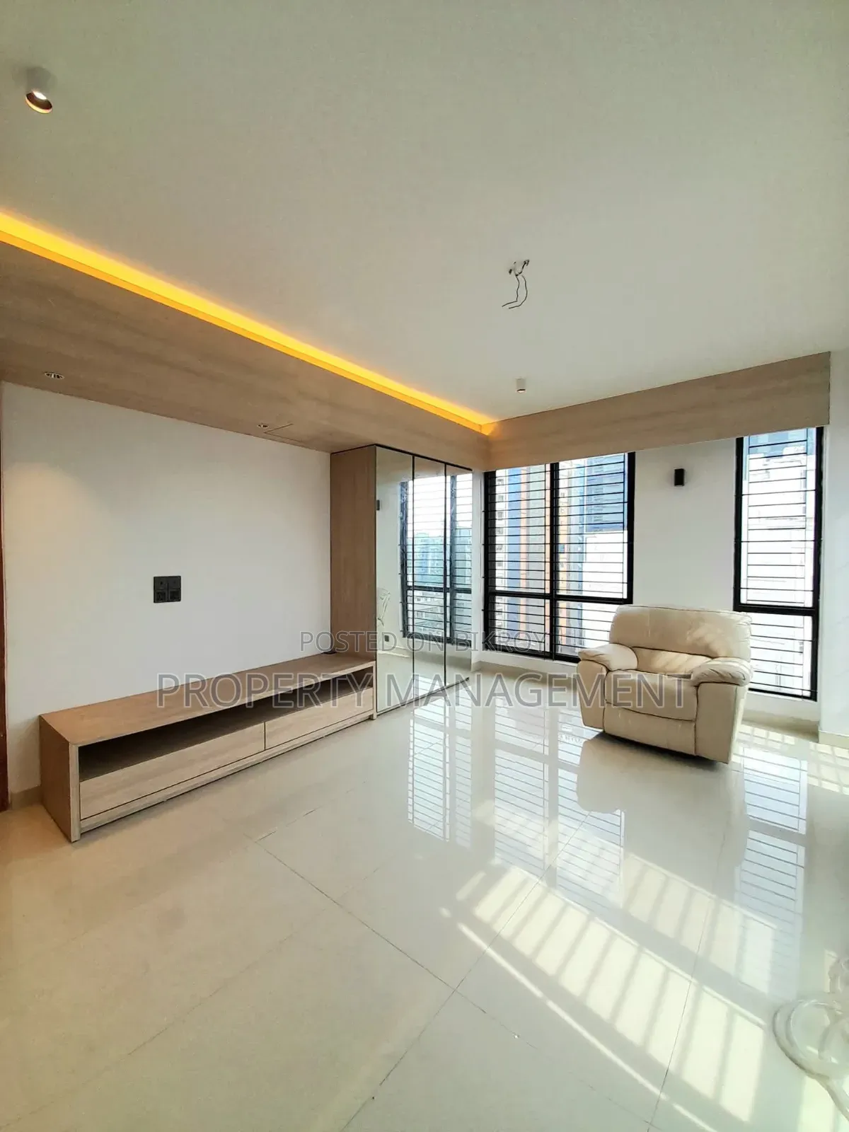 4bdrm Duplex in Gulshan for rent